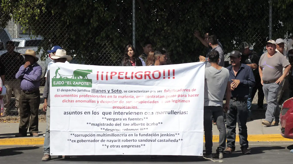 EJIDATARIOS DE EL ZAPOTE SE MANIFESTARON (1)